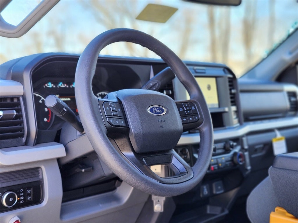 2026 Ford F-350SD XLT DRW w/ 9' Super Hauler 3-4 YD Dump Body