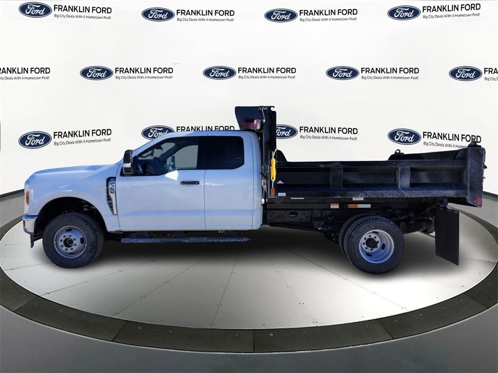 2026 Ford F-350SD XLT DRW w/ 9' Super Hauler 3-4 YD Dump Body