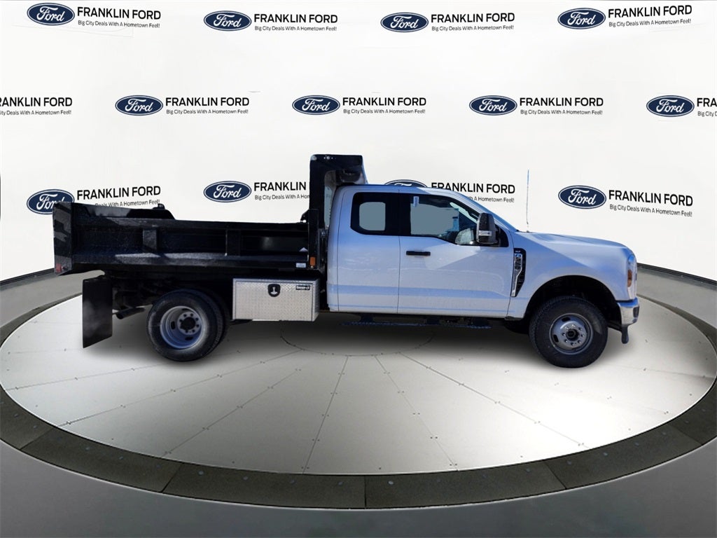 2026 Ford F-350SD XLT DRW w/ 9' Super Hauler 3-4 YD Dump Body