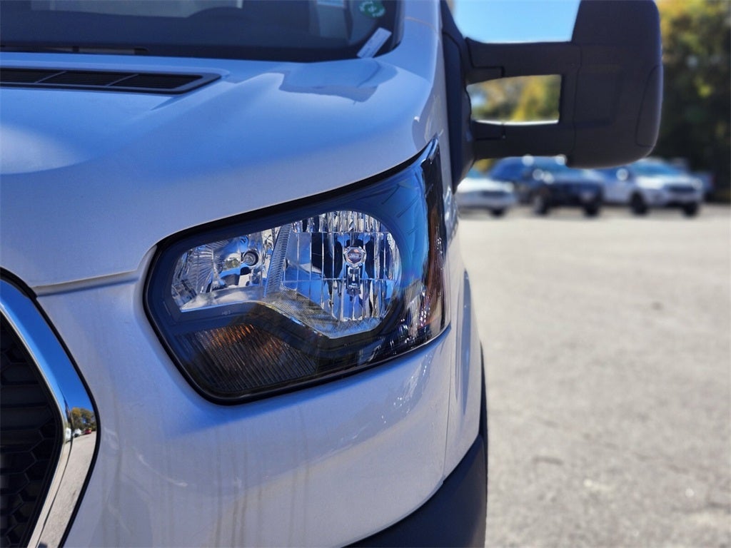 2025 Ford Transit-350 Low Roof w/ 10' Duracube Max Service Body