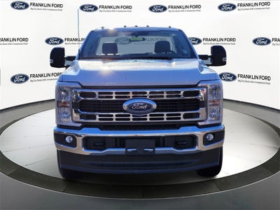 2026 Ford F-350SD XL w/ 9' Duramag Aluminum Service Body