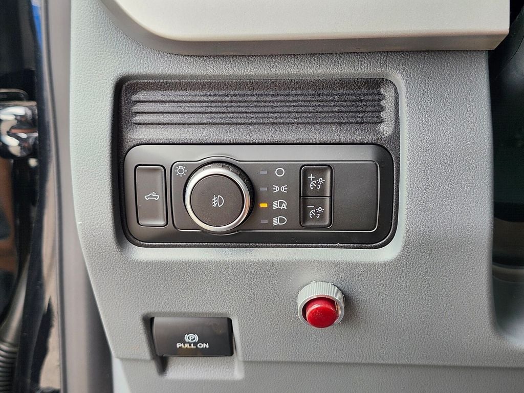 2026 Ford F-350SD XL DRW w/ 9' Super Hauler 3-4 YD Dump Body