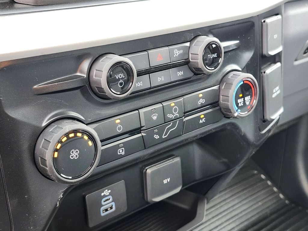 2026 Ford F-350SD XL DRW w/ 9' Super Hauler 3-4 YD Dump Body