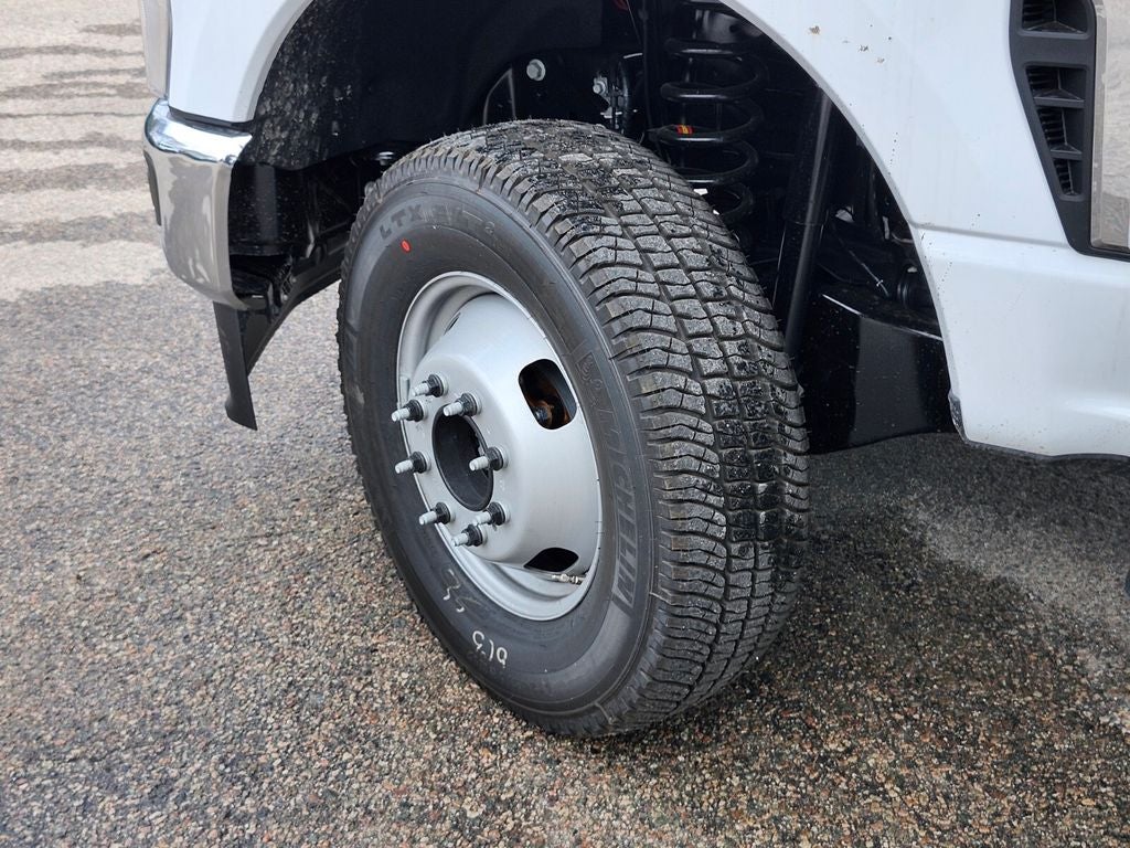 2026 Ford F-350SD XL DRW w/ 9' Super Hauler 3-4 YD Dump Body