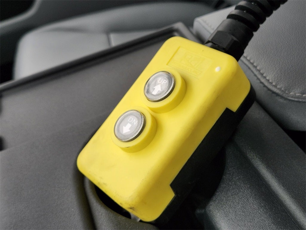 2026 Ford F-350SD XL DRW w/9' Reading Marauder 3 Dump Body