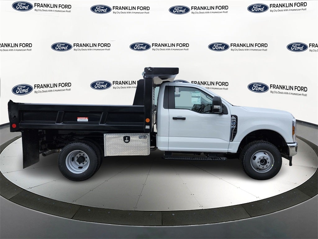 2026 Ford F-350SD XL DRW w/9' Reading Marauder 3 Dump Body
