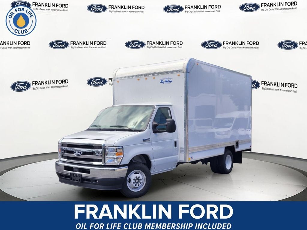 2027 Ford E-350SD Base Cutaway