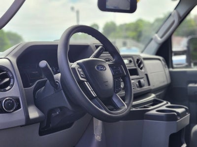 2027 Ford E-350SD Base Cutaway