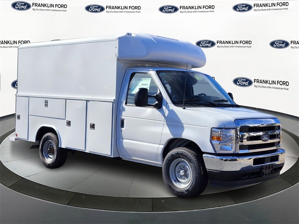 2026 Ford E-350SD w/ 11' Reading Classic Service Van Body Cutaway