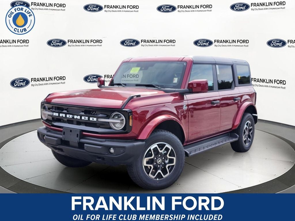 2026 Ford Bronco Outer Banks