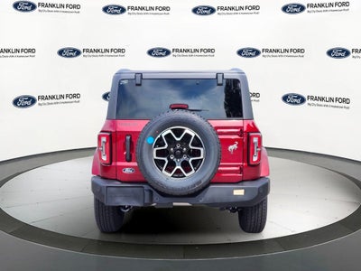 2026 Ford Bronco Outer Banks