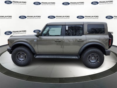 2025 Ford Bronco Outer Banks