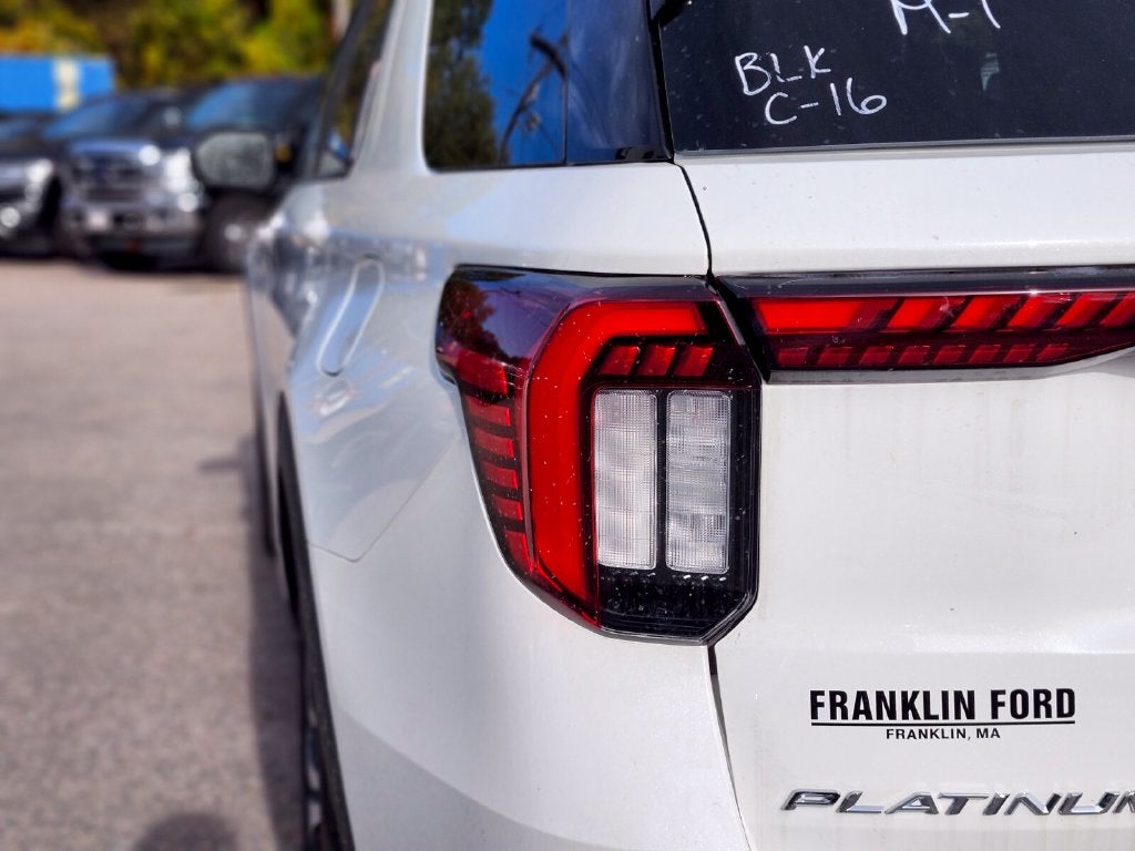 2026 Ford Explorer Platinum