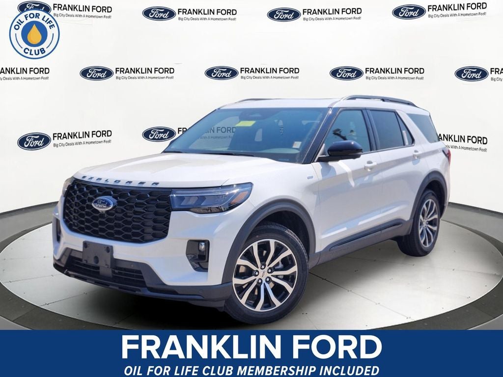 2026 Ford Explorer ST-Line