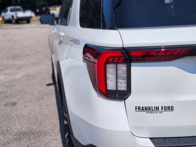 2026 Ford Explorer ST-Line