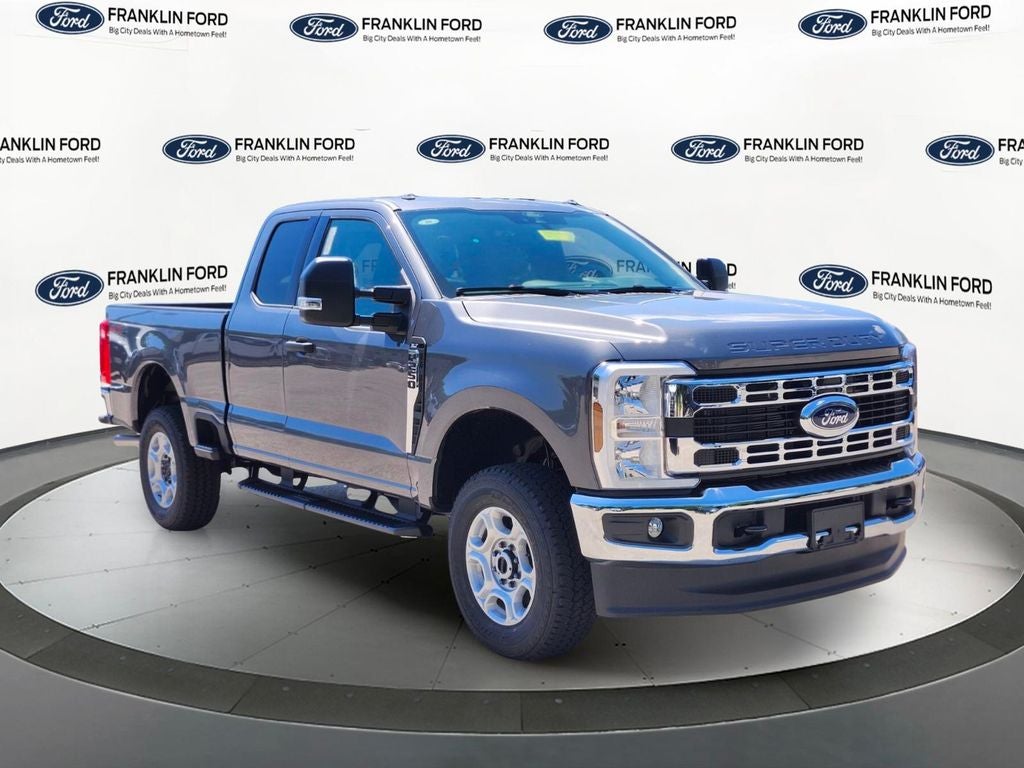 2026 Ford F-250SD XLT