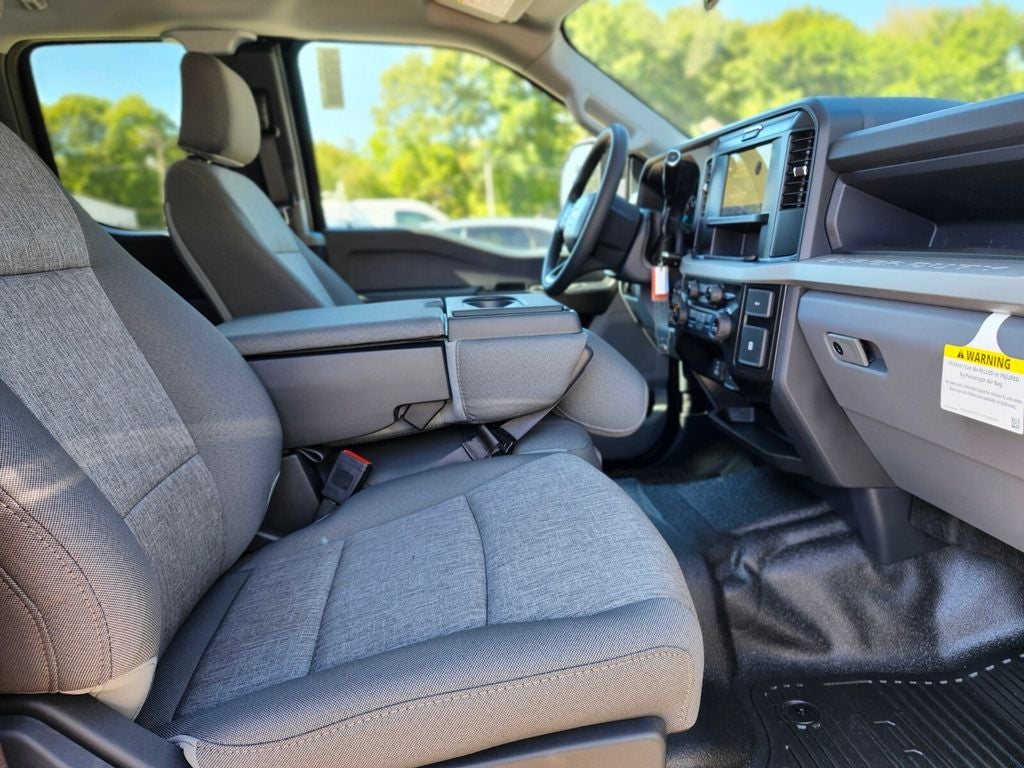 2027 Ford F-250SD XL