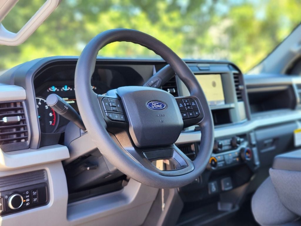 2027 Ford F-250SD XL