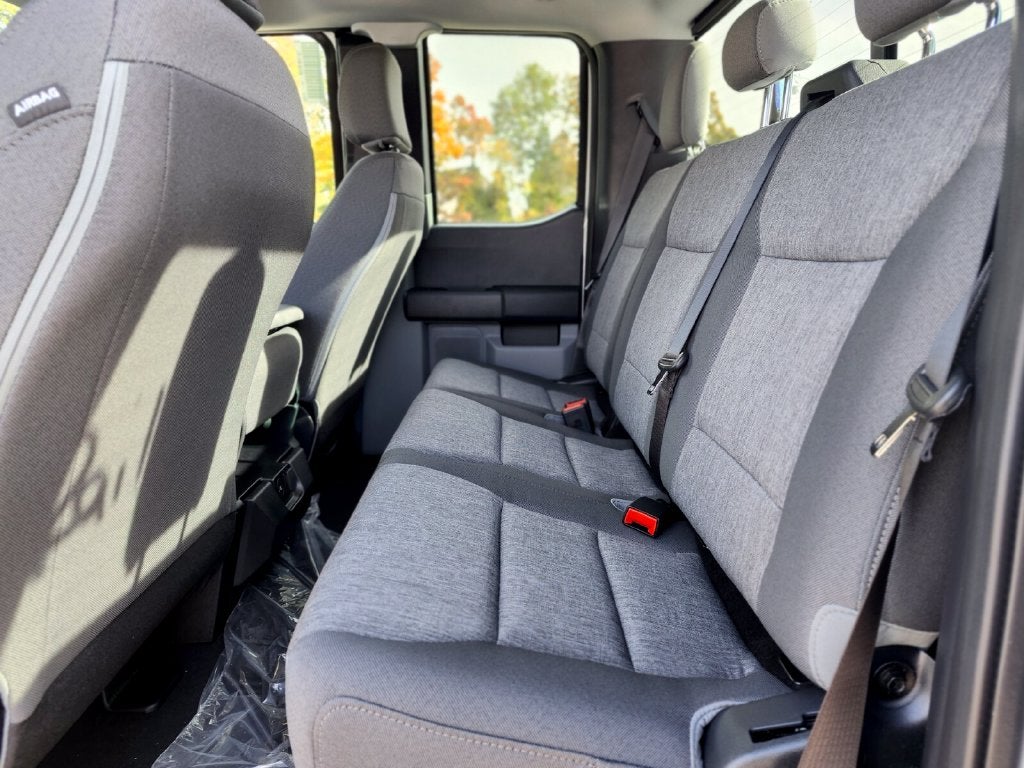 2027 Ford F-250SD XL