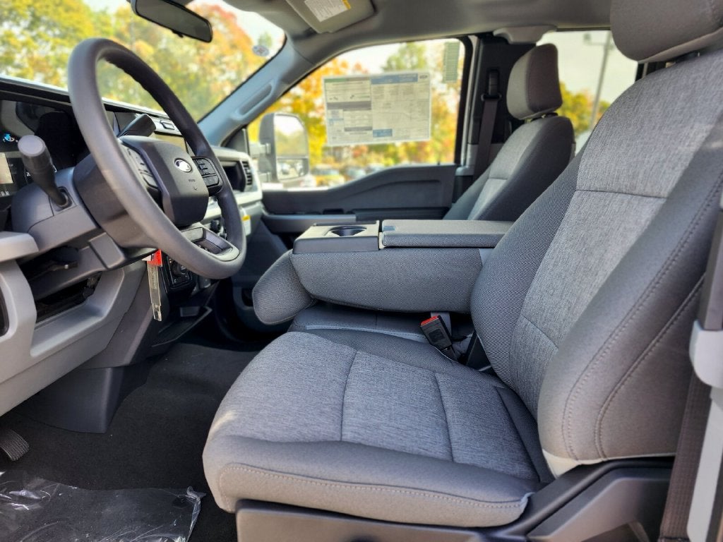 2027 Ford F-250SD XL