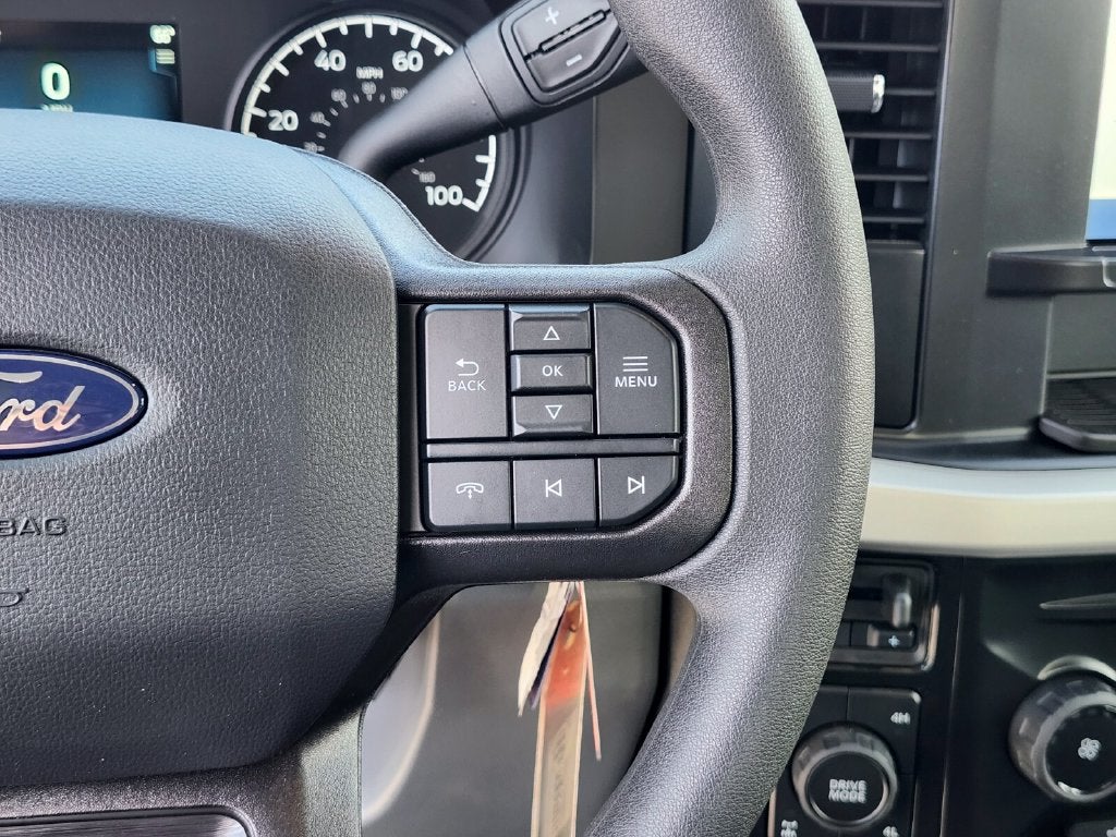 2027 Ford F-250SD XL