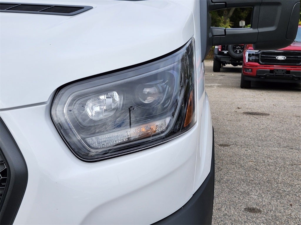 2025 Ford Transit-250 Low Roof LWB