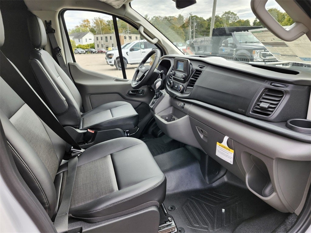 2025 Ford Transit-250 Low Roof LWB