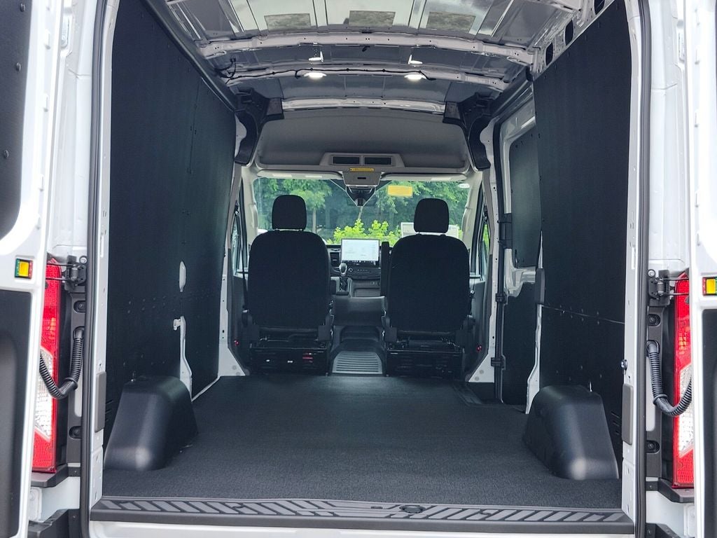 2026 Ford Transit-250 Med Roof LWB