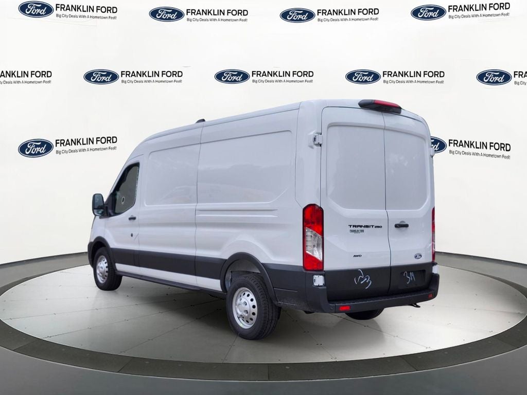 2026 Ford Transit-250 Med Roof LWB