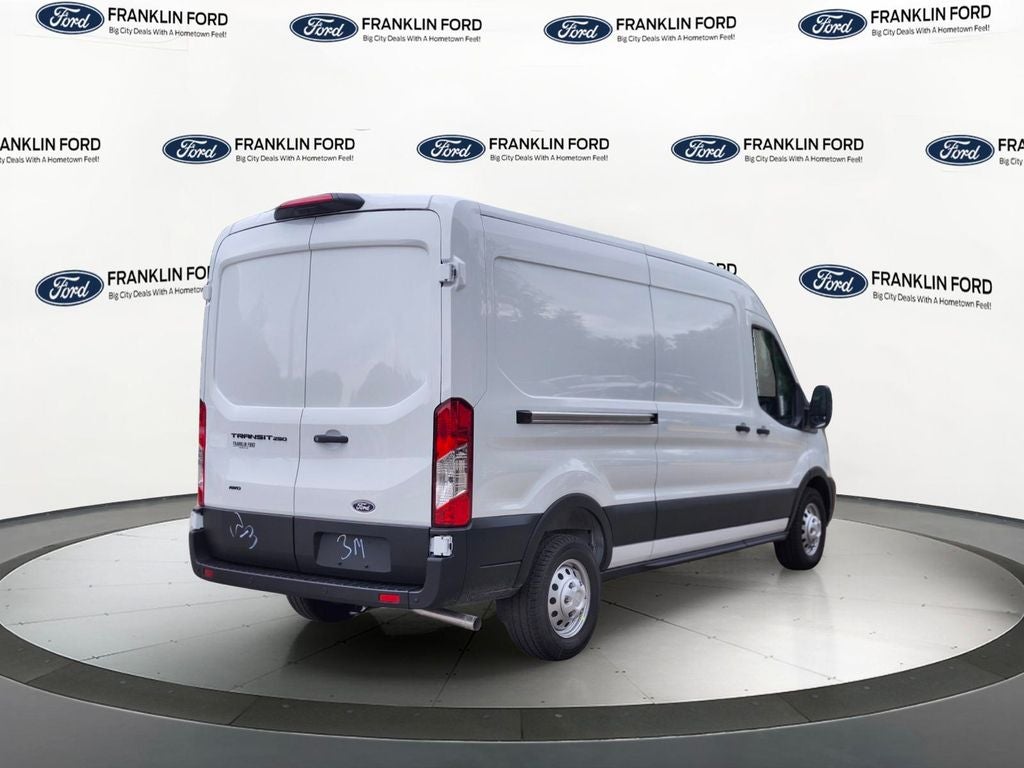 2026 Ford Transit-250 Med Roof LWB