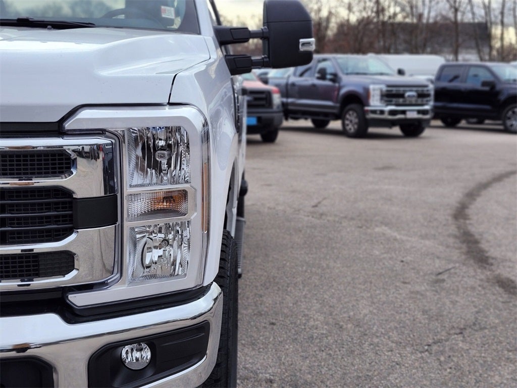 2026 Ford F-350SD XLT