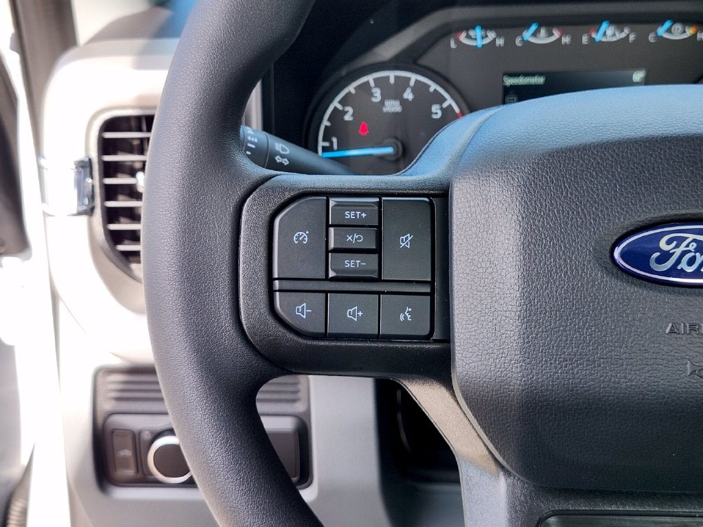 2027 Ford F-350SD XL