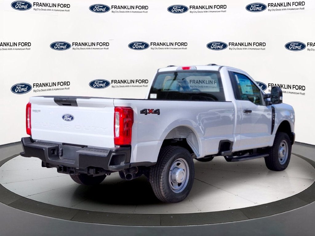 2027 Ford F-350SD XL