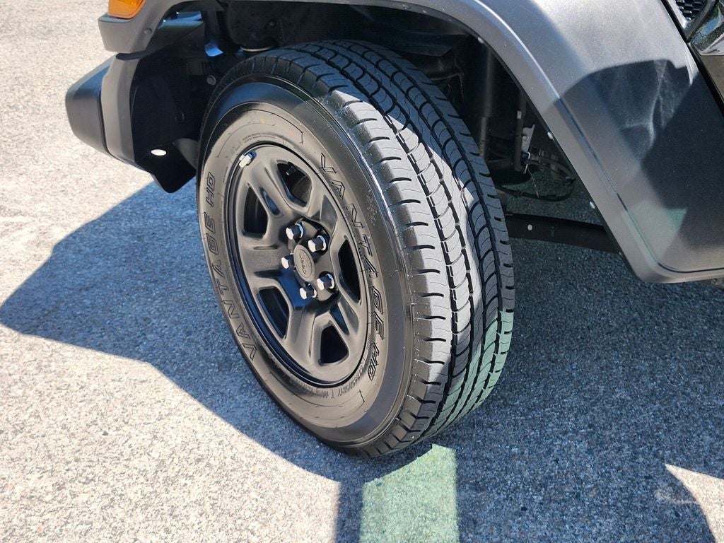 2022 Jeep Wrangler Unlimited Sport