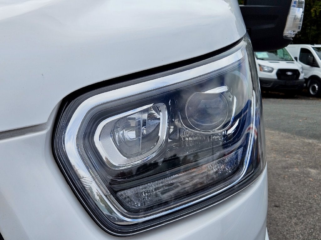 2023 Ford Transit-350 XLT 10 Passenger
