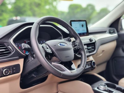 2022 Ford Escape SEL