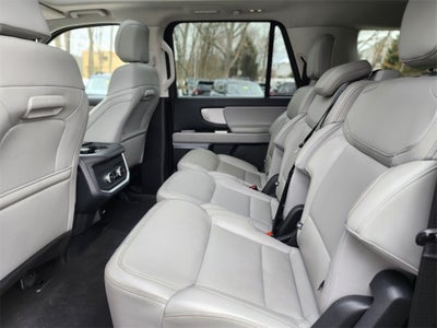 2025 Ford Expedition Max Active