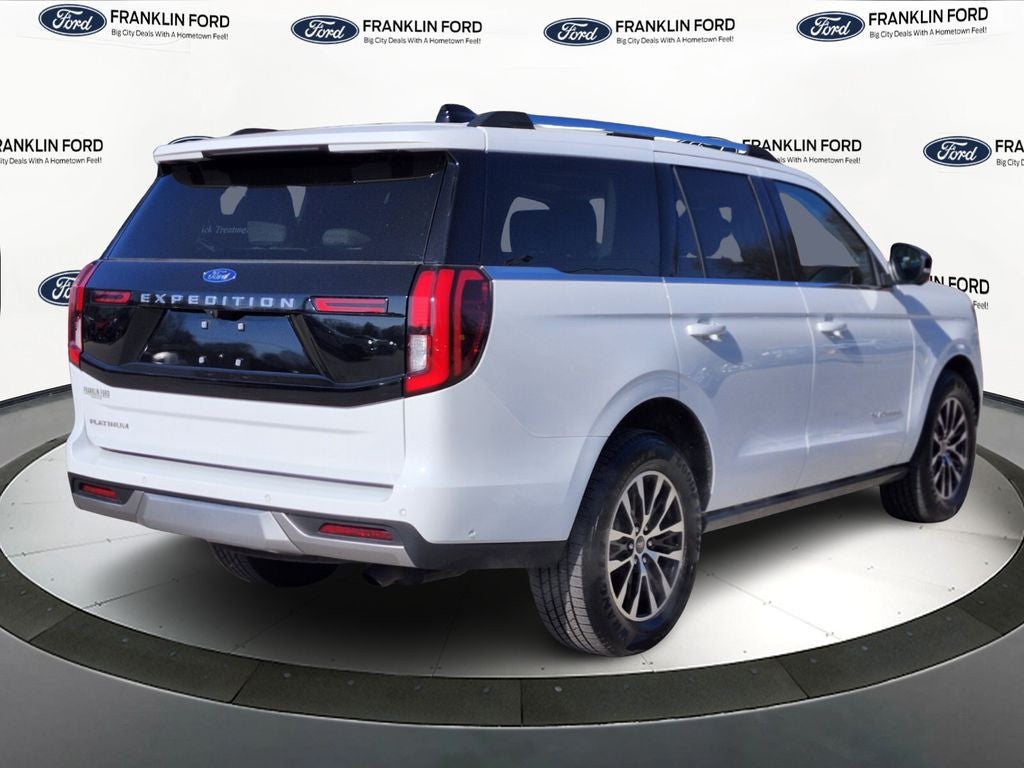 2025 Ford Expedition Platinum