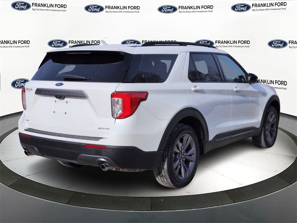 2022 Ford Explorer XLT