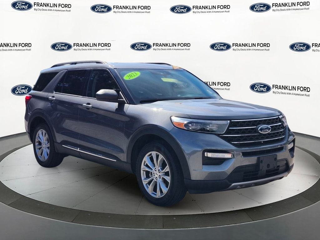 2023 Ford Explorer XLT
