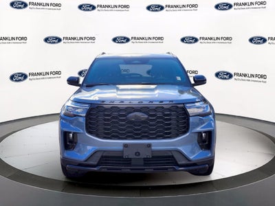 2025 Ford Explorer ST-Line