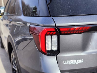 2025 Ford Explorer ST-Line