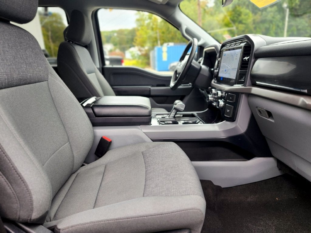 2024 Ford F-150 Lightning XLT