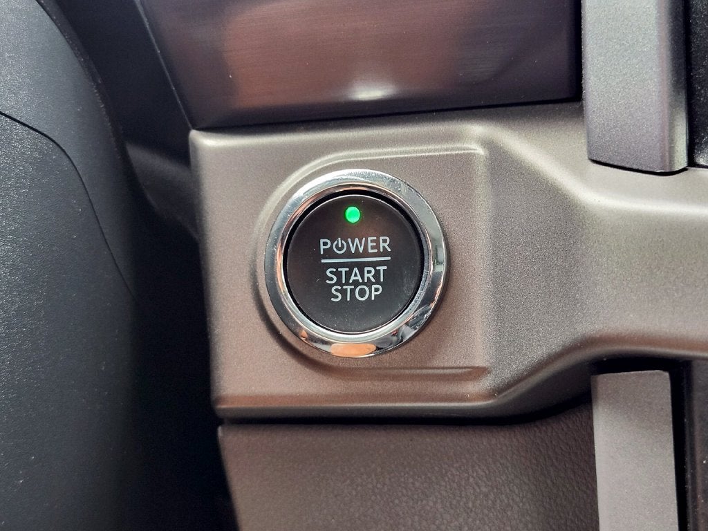 2024 Ford F-150 Lightning XLT