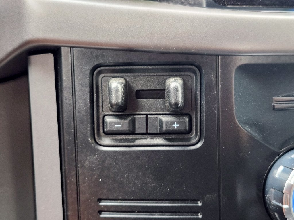 2024 Ford F-150 Lightning XLT
