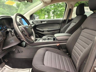 2022 Ford Edge SE