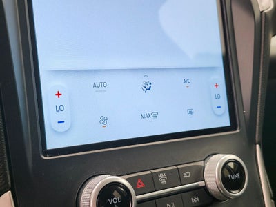 2022 Ford Edge SE