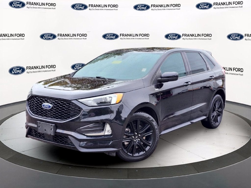 2023 Ford Edge