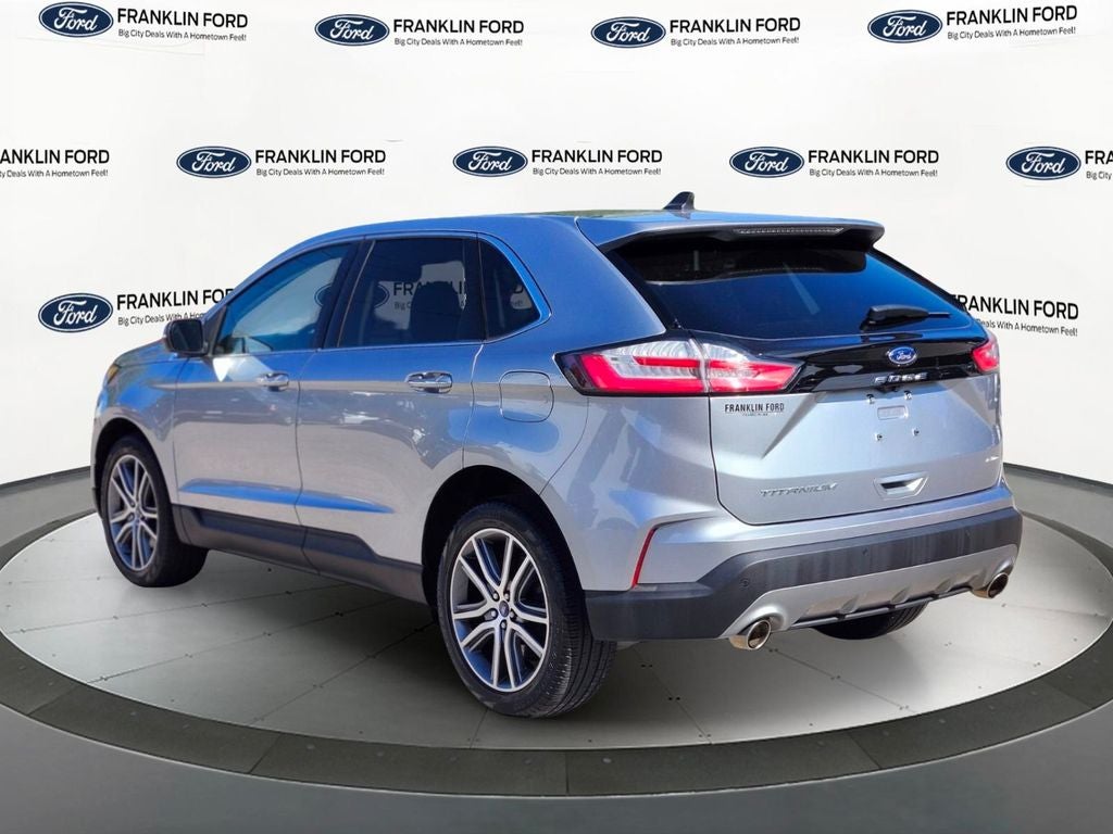 2022 Ford Edge Titanium