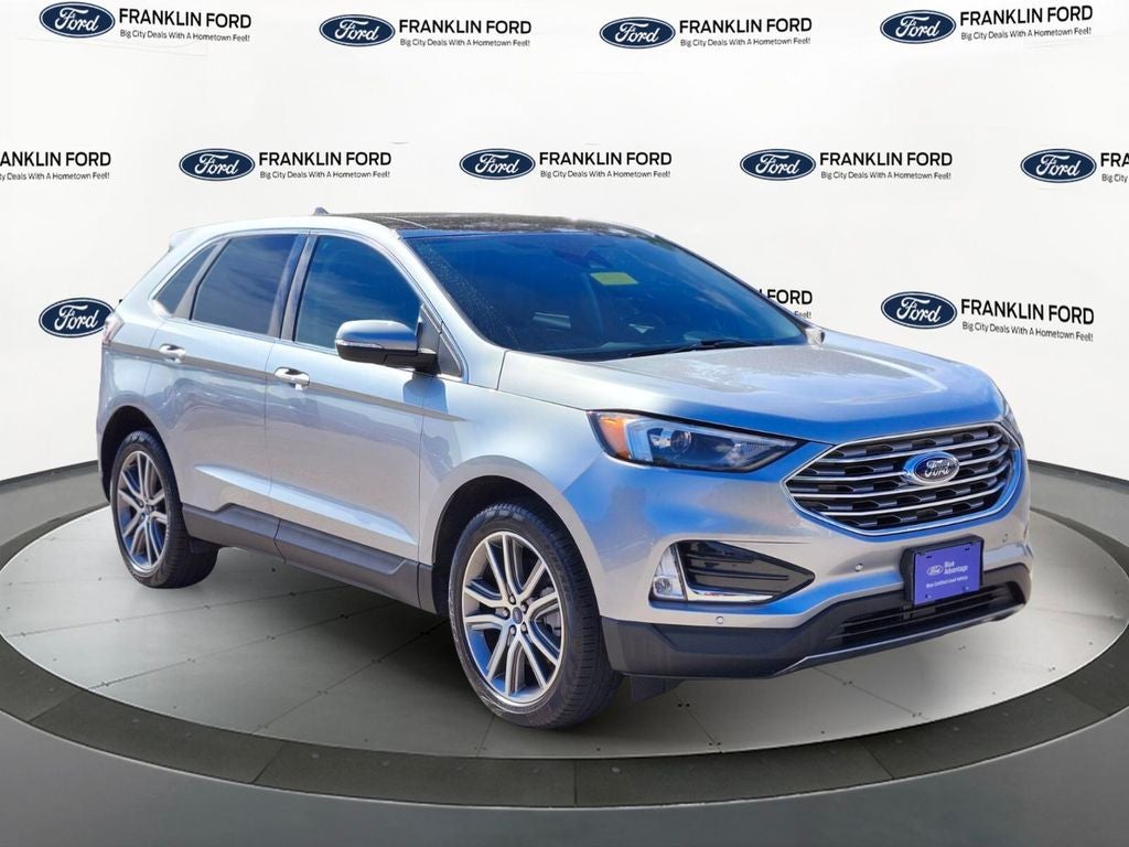 2022 Ford Edge Titanium